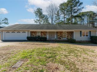 905 Lakeside Pl, Northport, AL