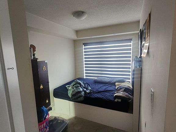 5th image of 165 Tapscott Rd