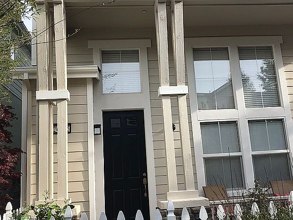 4th image of 26975 Hayward Blvd