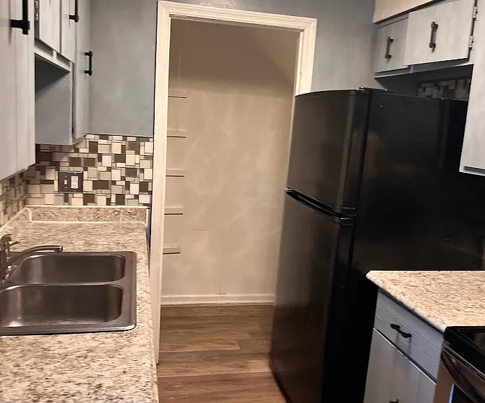 3081 Benchwood Rd #1 — Photo 1