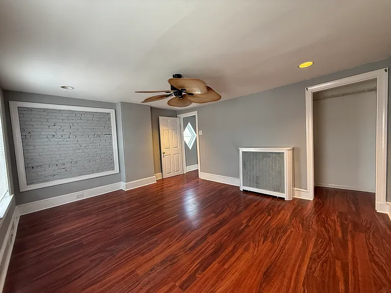 122 2nd St #2 — Photo 30