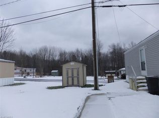 10947 Leader Rd, Chardon, OH 44024