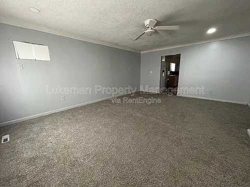 5816 Vermont Ave Photo 1