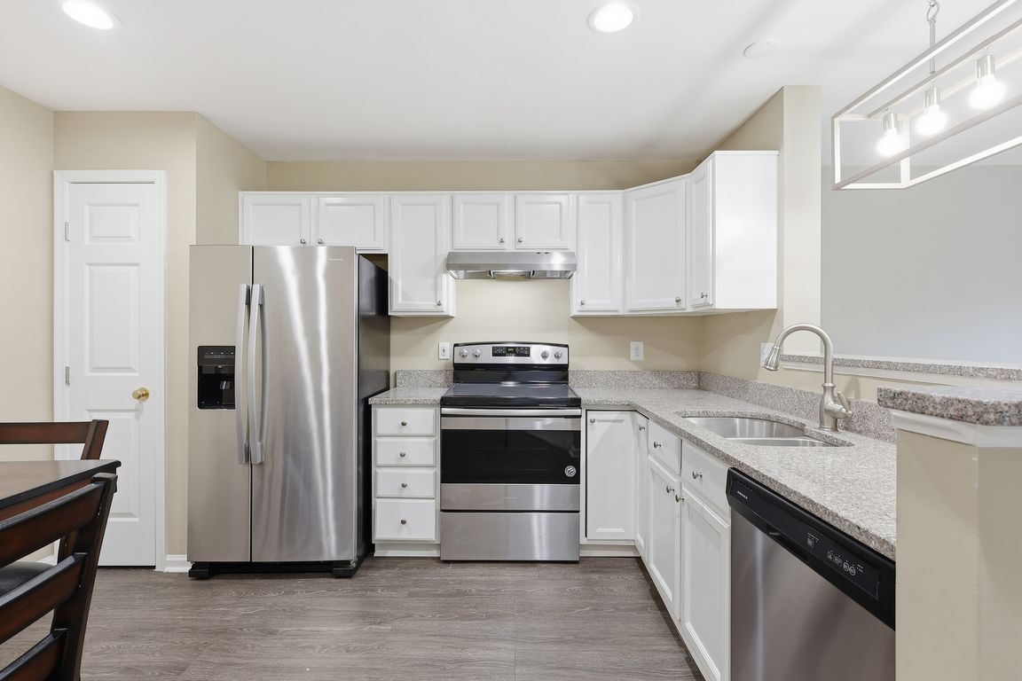 next background image