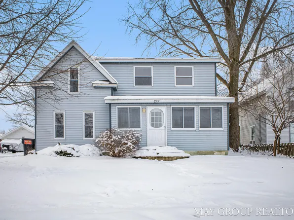 6917 Hammond Ave SE, Caledonia, MI 49316