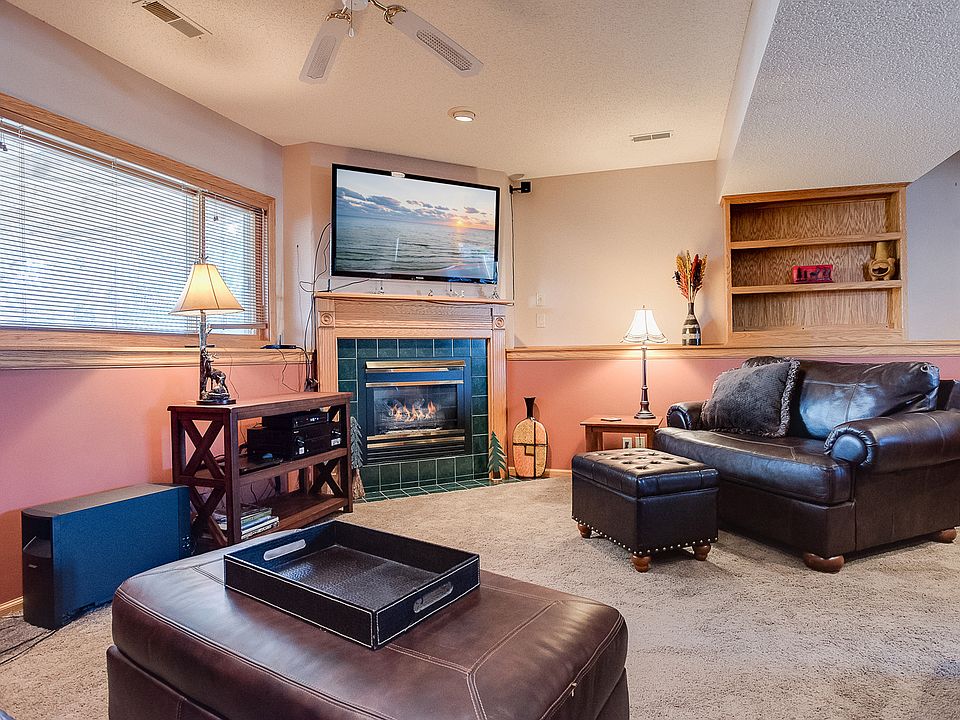 Fantastic Family Room!