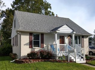 32626 Sheridan St, Garden City, MI 48135