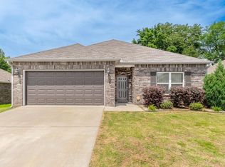 2215 Eldridge Ln, Conway, AR 72032