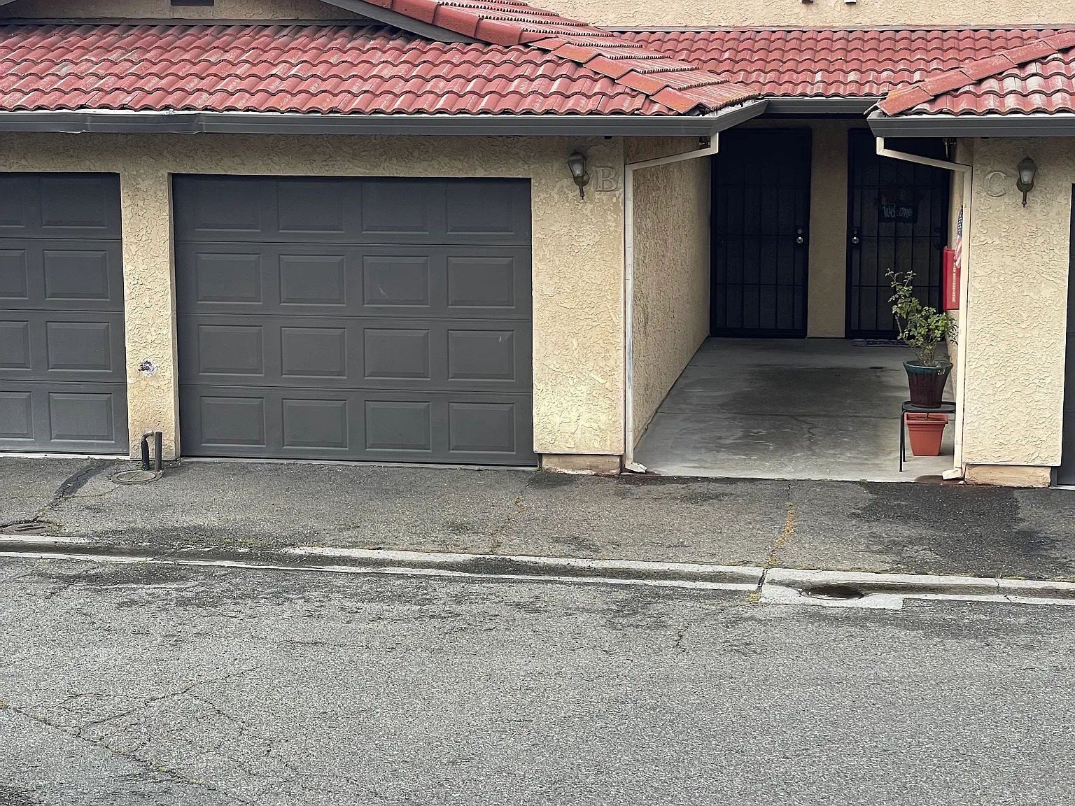 2 bed, 1100 sqft, $1,395 — Photo 3