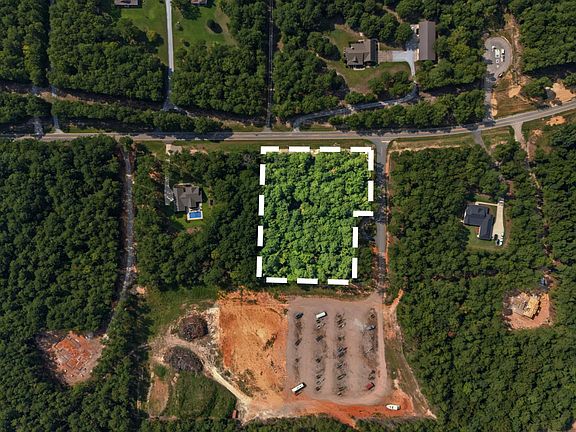 4th image of 216 Hollands Landing Rd