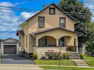 220 Robble Ave, Endicott, NY 13760