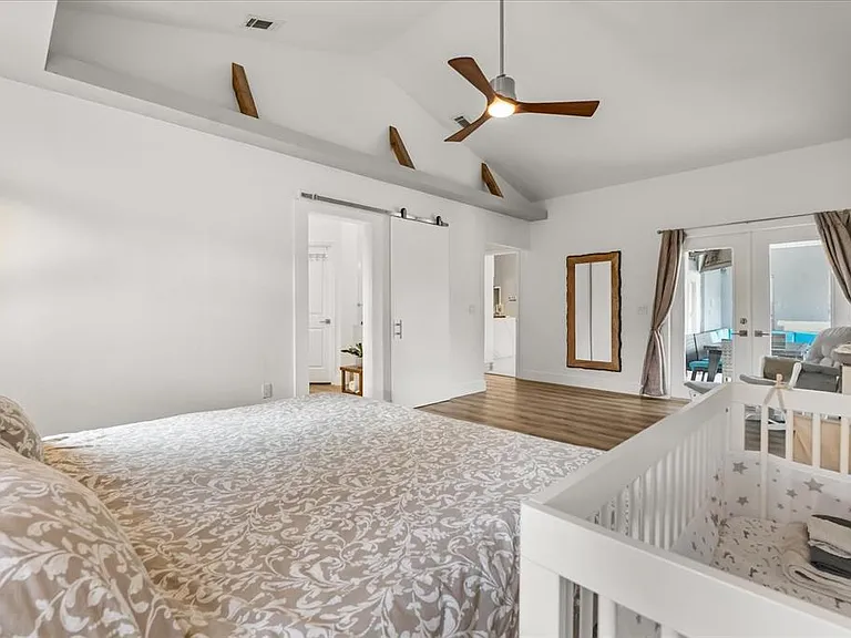 8050 Rural Retreat Ct — Photo 15