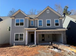604 Creek Pointe Dr, Athens, GA 30606