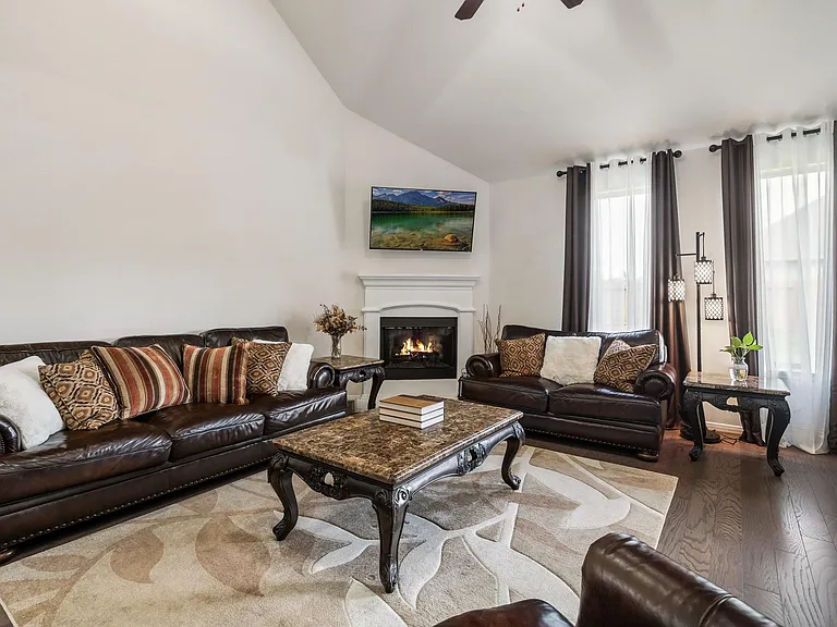 1505 Heartwood Dr — Photo 8