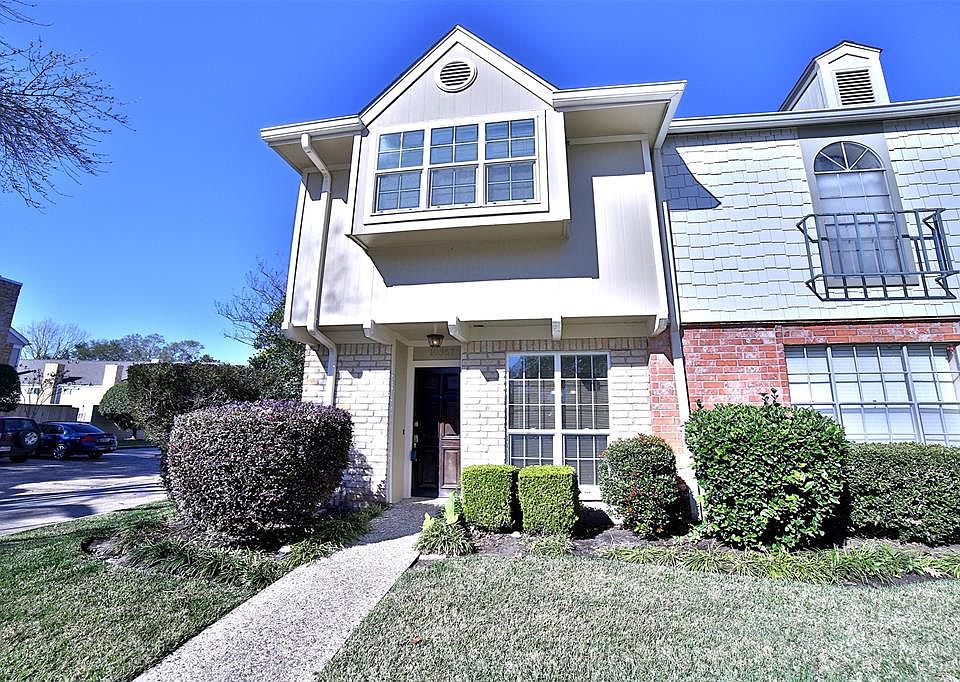1st image of 10357 Briar Forest Dr