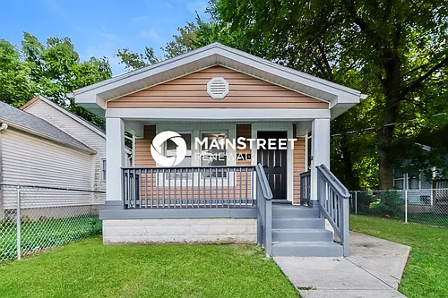 4020 Larkwood Ave Photo 1