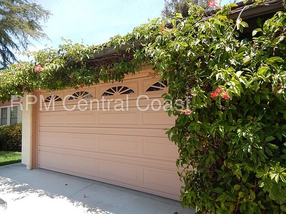 4th image of 942 Vista Del Arroyo