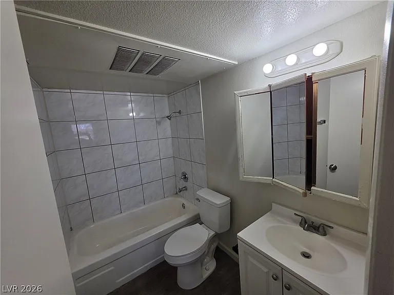 615 S Royal Crest Cir #10 — Photo 13