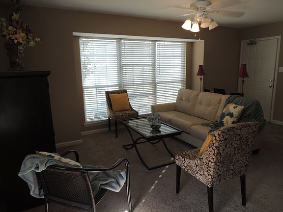 Living Room_10262015