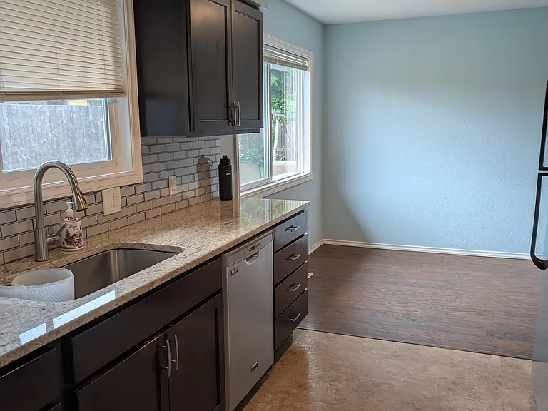 465 Alta Vista Pl — Photo 12