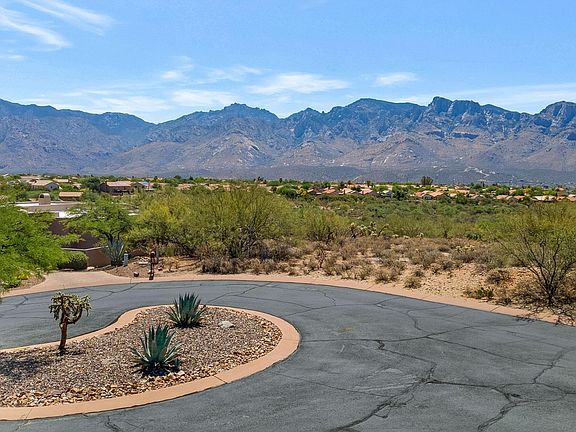 5th image of 531 W Silhouette Ridge Pl