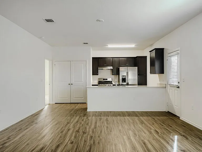 7001 Tonka Ln — Photo 7