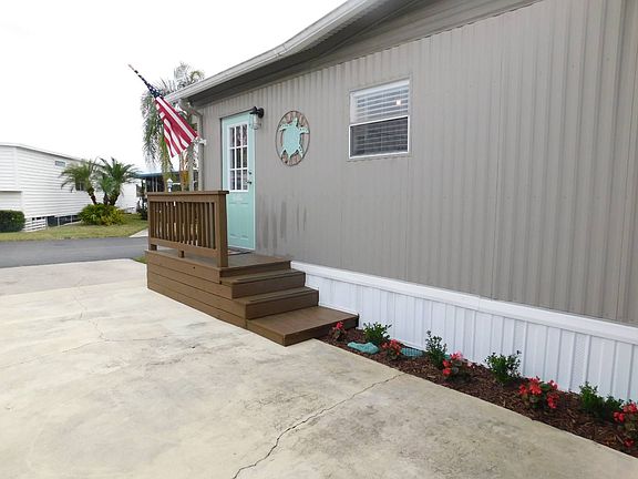 5th image of 36 Bonny Shores Dr