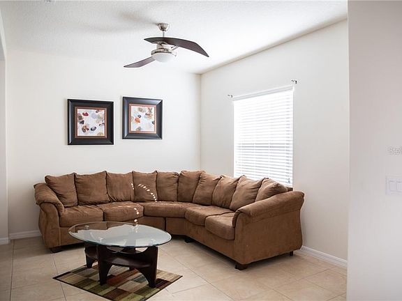 5th image of 1524 Blue Grass Blvd