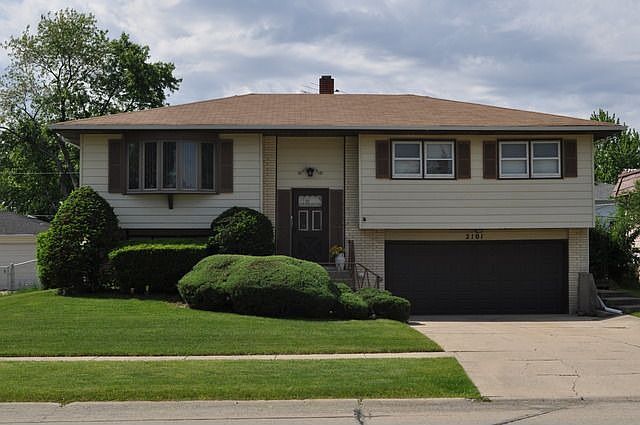 1st image of 2101 Osage Ln