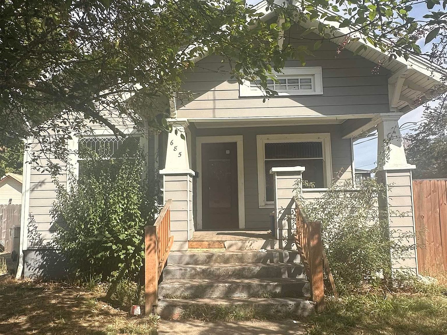 685 E Grant St, Lebanon, OR 97355 | Zillow