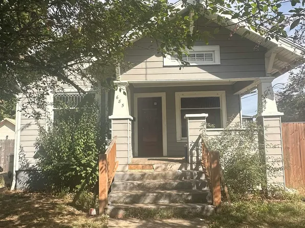 685 E Grant St, Lebanon, OR 97355