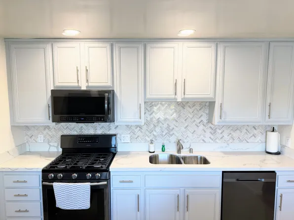 130 29th St Unit 2, San Diego, CA 92102