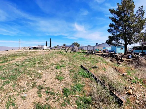 17002 E Roadrunner Rd, Mayer, AZ 86333