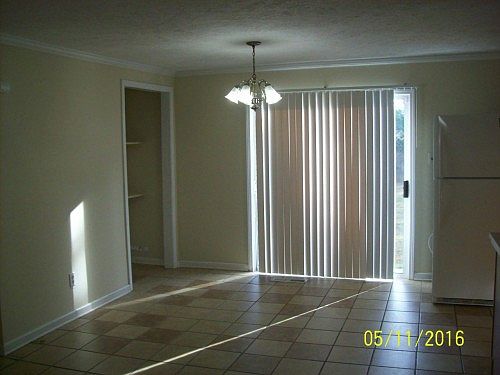 3rd image of 1219 Dogwood St
