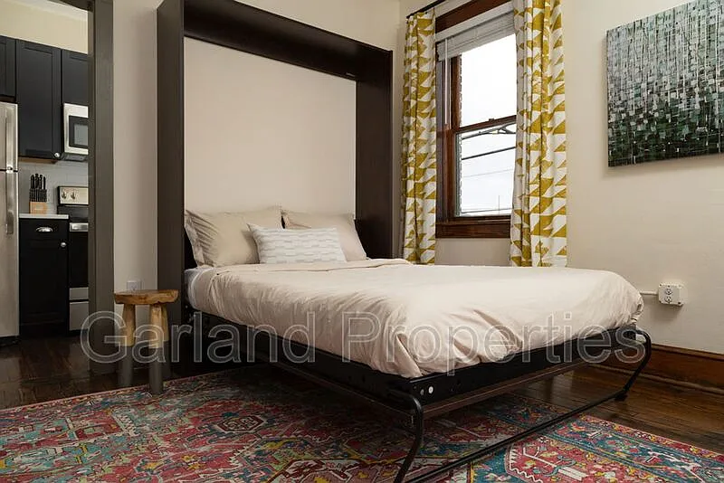 Studio, 1.0 bath, 308 sqft, $1,750 — Photo 2