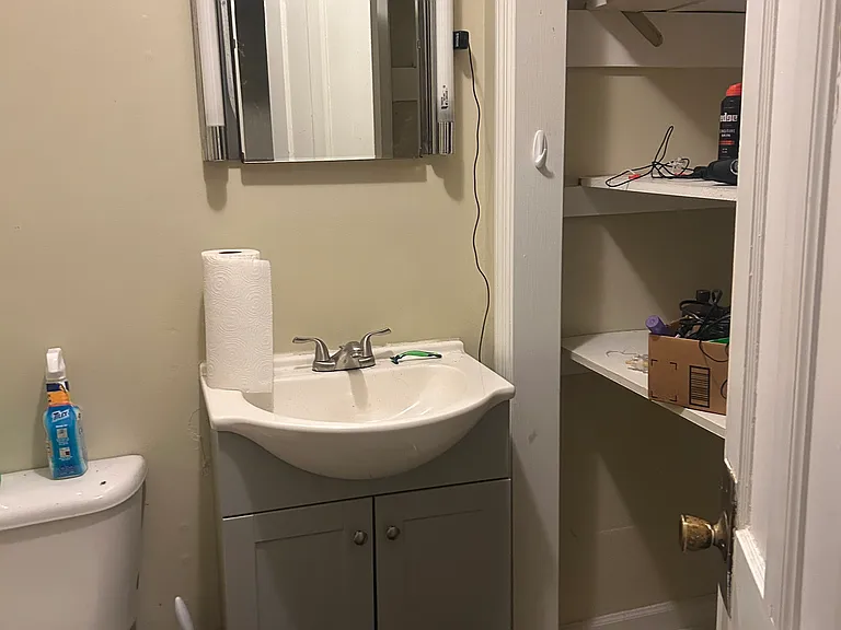 131 W Home Ave #2 — Photo 3