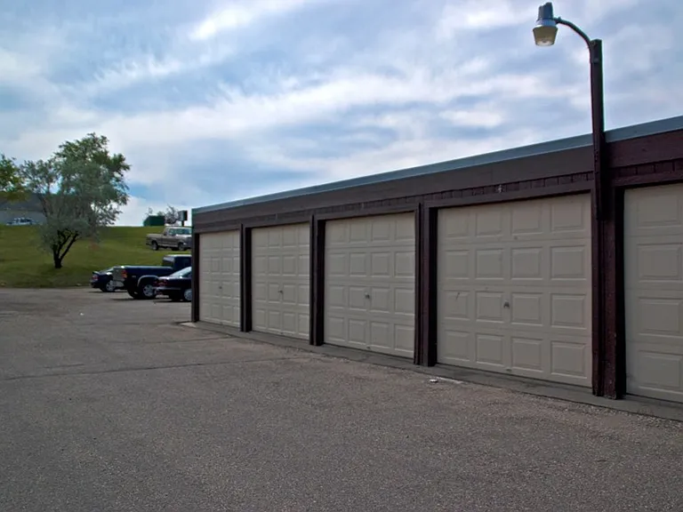 Southview Apartments — Photo 11