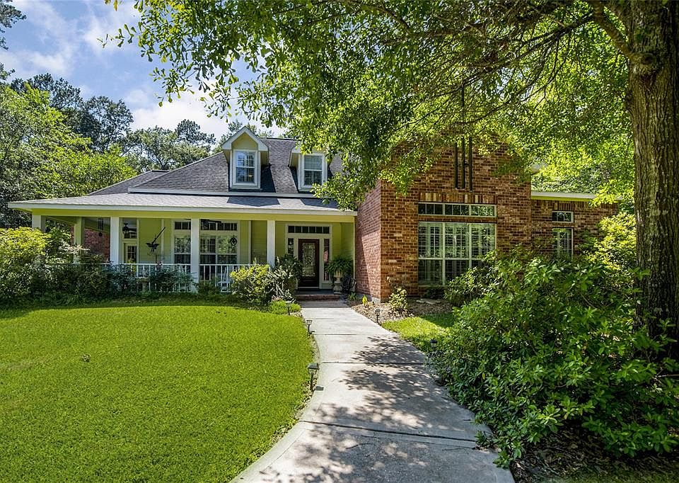 1st image of 17227 Northcrest Cir