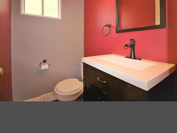 3rd image of 606 S Milwaukee Ave APT F