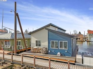 18989 NE Marine Dr #A6, Portland, OR