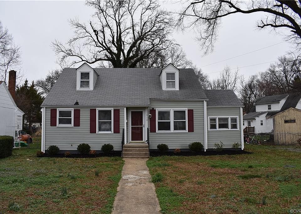 1st image of 619 Savannah Ave