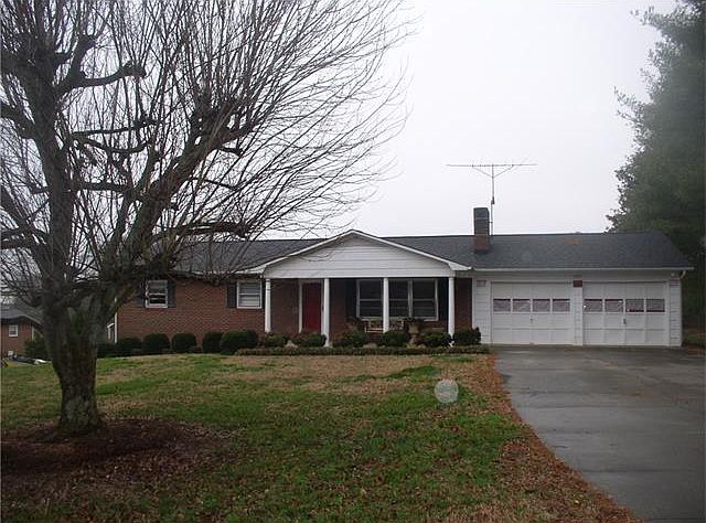 1st image of 1917 Leah Dr