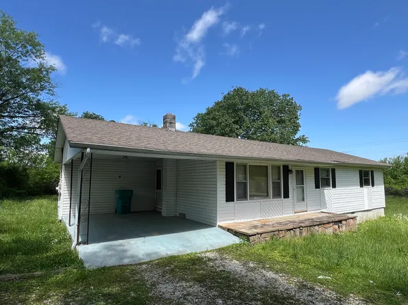 473 Dooley St, Crossville, TN 38555