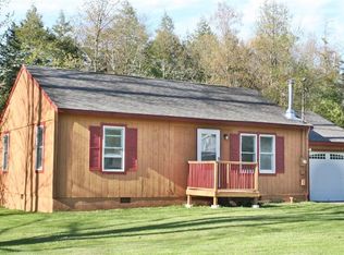 18 Sunset Cir, Sandy Creek, NY 13145