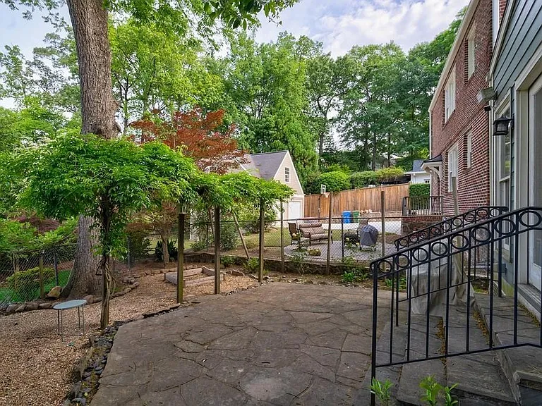 2724 Atwood Rd NE — Photo 20