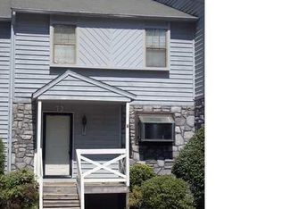 73 Willow Bridge Dr, Durham, NC 27707
