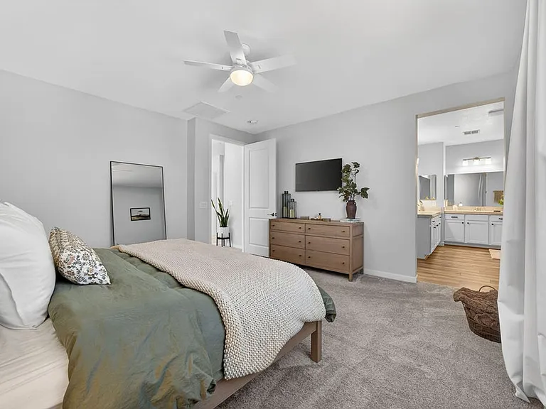 10662 Carnes Ave — Photo 14