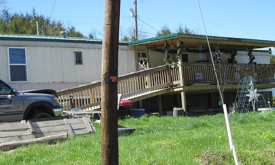 2nd image of 9286 Morehead Rd