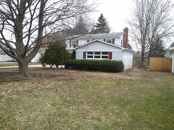 3rd image of 1207 Marion St