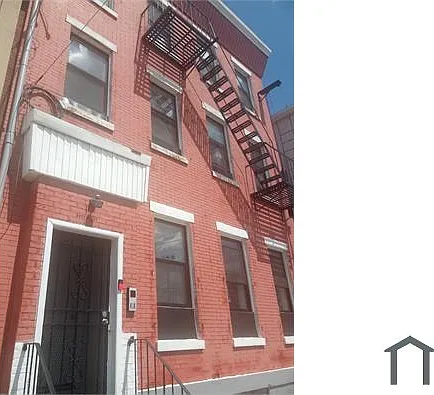 11 Cottage St #1